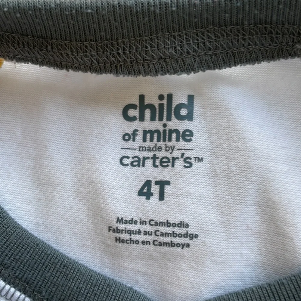 6 sets of 4t PJ’s.   There are several different brands. - Picture 3 of 13